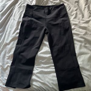 Lululemon Black Cropped Leggings